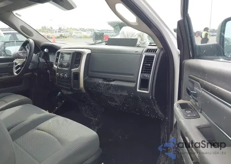 2013 Ram 1500 Slt from USA, damaged, VIN 3C6JR6EP3DG524383